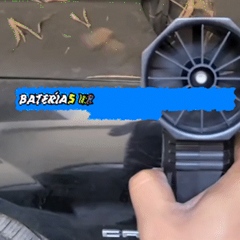 TurboBlast Air™ - Potencia extrema para limpiar polvo, teclados, autos y más.