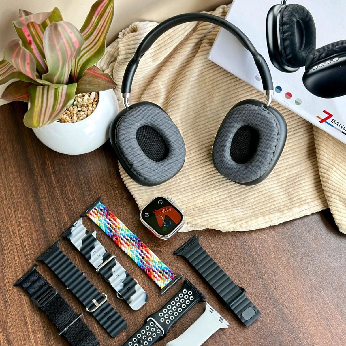 SET SMARTWATCH ULTRA Y AUDÍFONOS BLUETOOTH